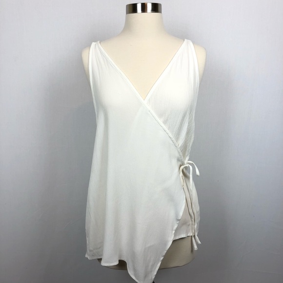 TOBI white side tie racerback wrap sleeveless top - Picture 1 of 4